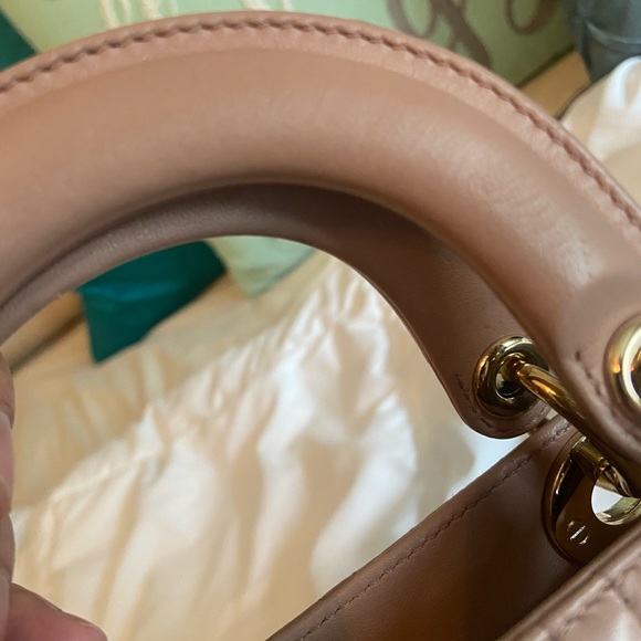 Mini Lady Dior - Picture 14 of 16